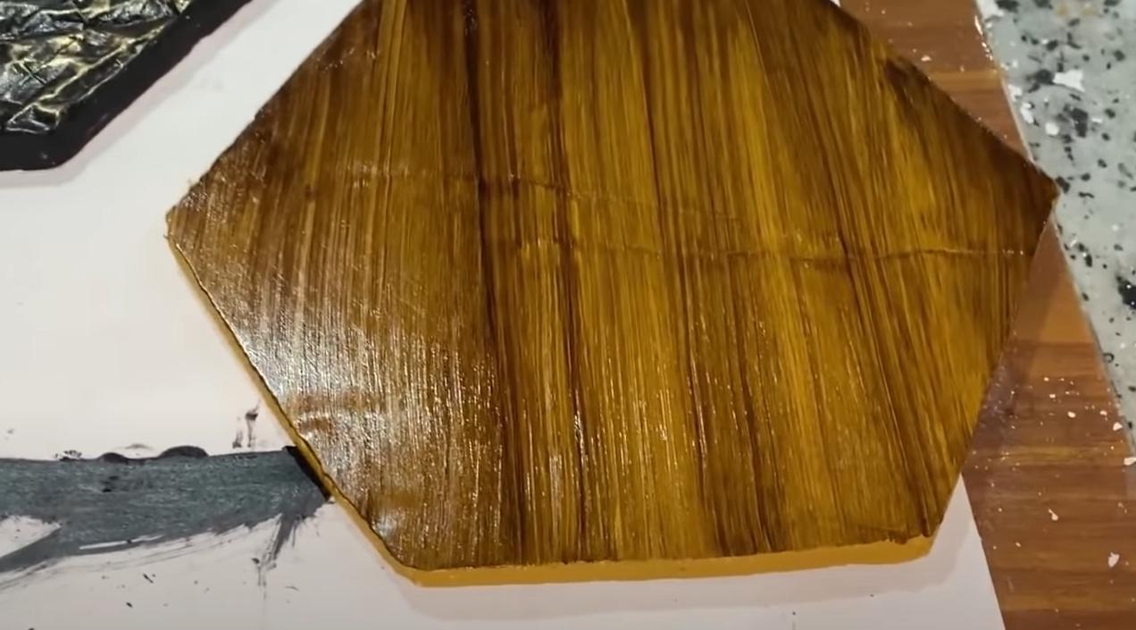 Оригинально и недорого: как сделать декоративную плитку для стен
