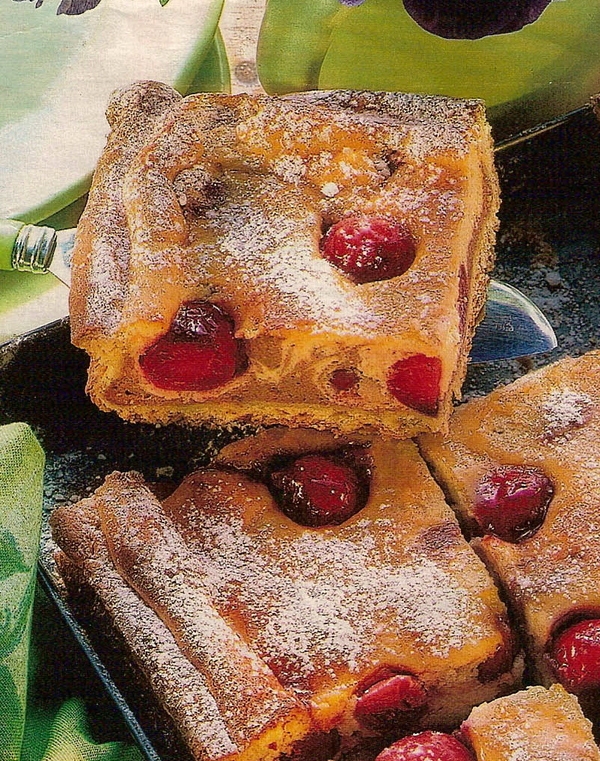 Ягодный пирог с какао