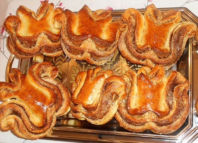 Булочки «Тюльпаны»