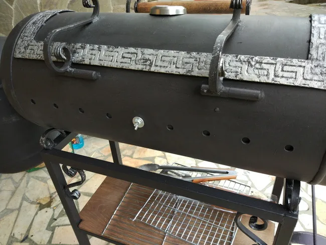 Классная мобильная коптильня из газовых баллонов своими руками