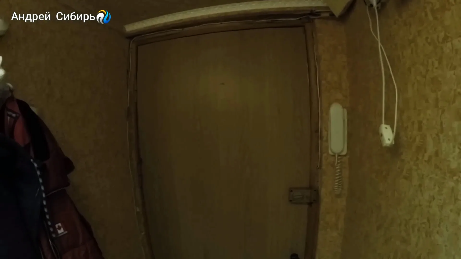 Как обновить старую дверь ламинатом и сэкономить на ее замене