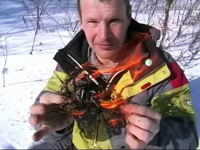 Как добыть огонь при помощи лампочки
