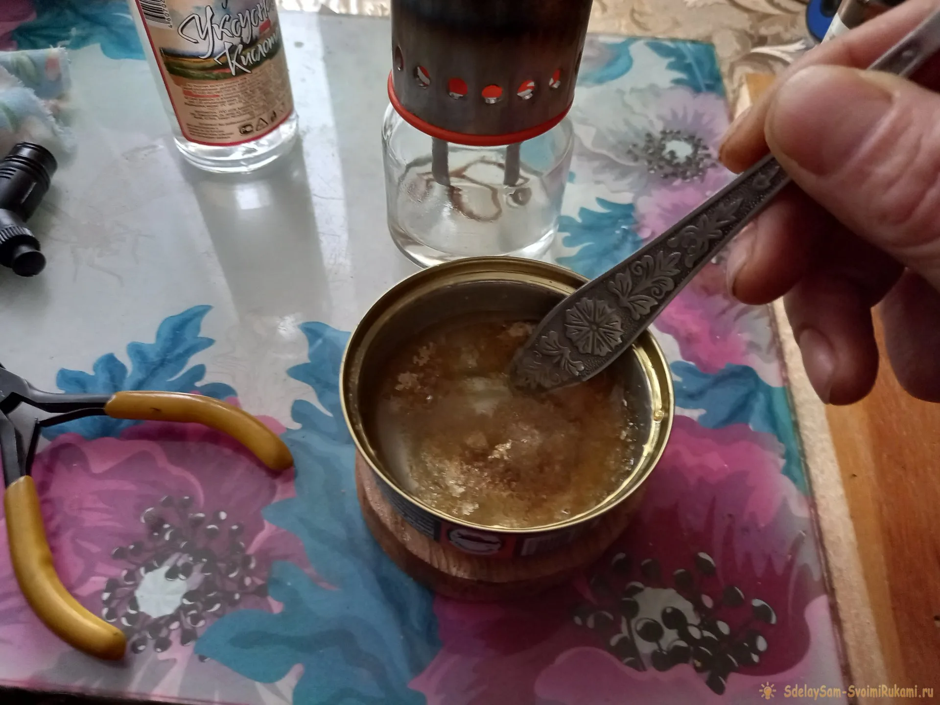 Как сделать эффективный клей для мебели и дерева