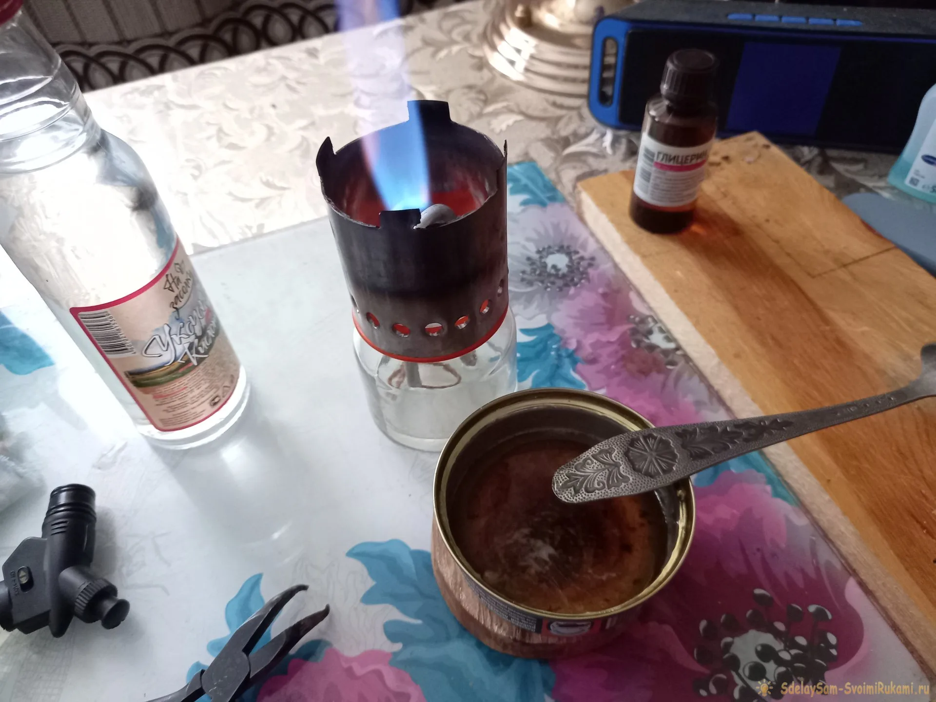 Как сделать эффективный клей для мебели и дерева